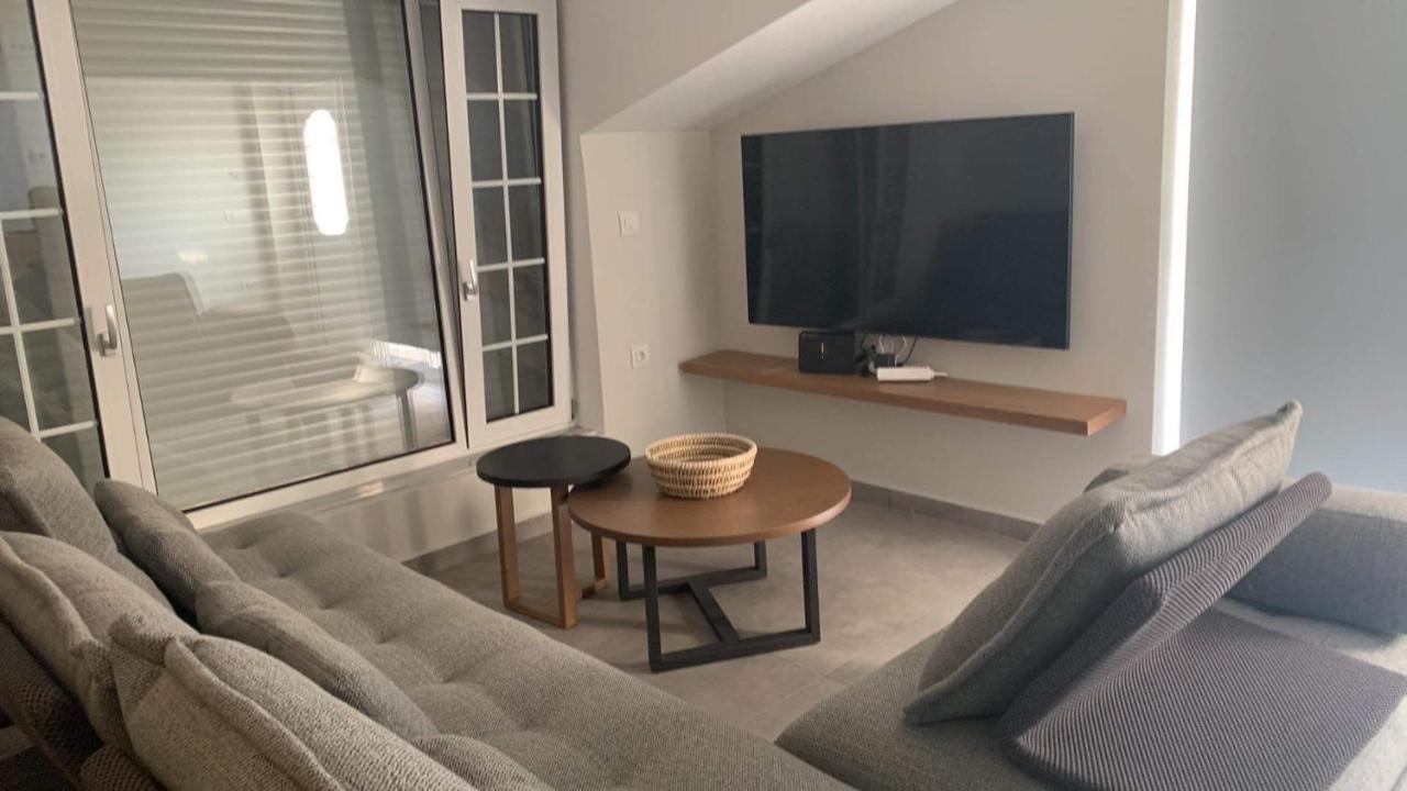 Moulinos Loft Lägenhet Svoronata Exteriör bild