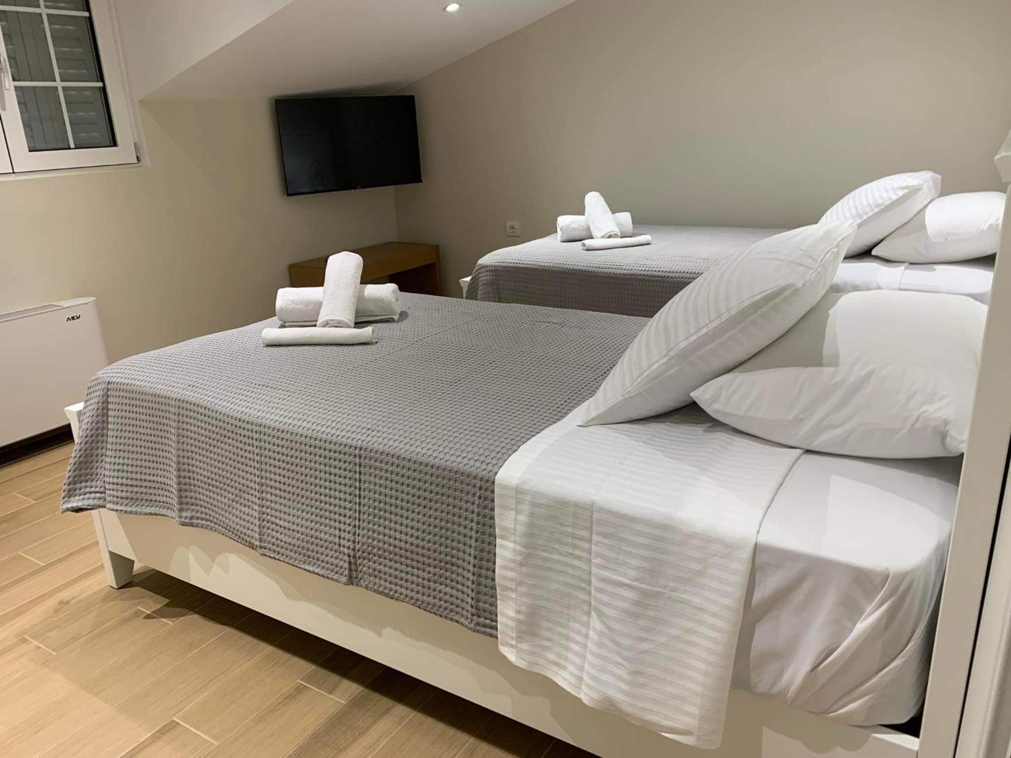Moulinos Loft Lägenhet Svoronata Exteriör bild